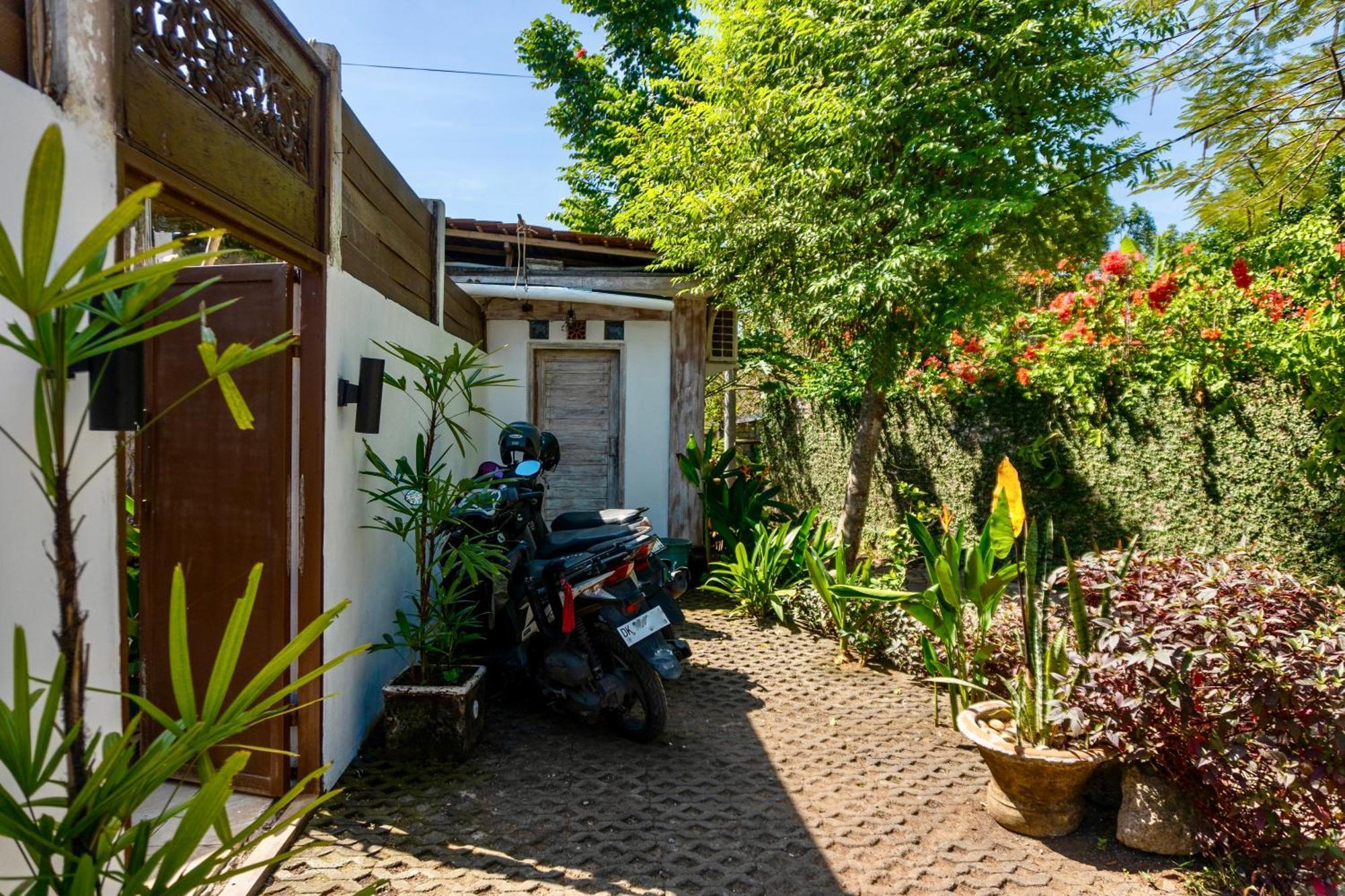 Hotel Damai Uluwatu Exterior foto
